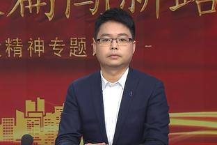 六岁球迷都看不下去了？六岁左右曼联小球迷捂脸，对曼联表示失望